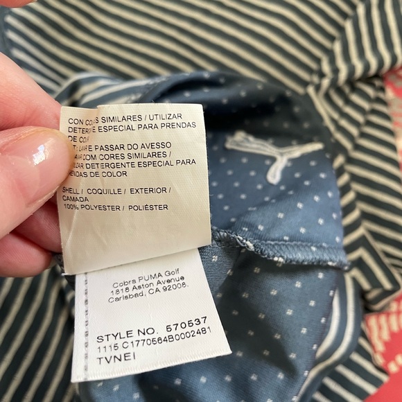 Puma golf short sleeve v neck top size Large- dusty blue and white stripe - Picture 10 of 10